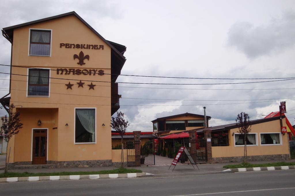 Pensiunea Mason'S Rîşnov Buitenkant foto